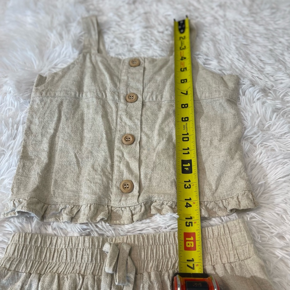 CHELSEA & VIOLET GIRLS SIZE L TOP AND SKIRT LIGHT TAN COLOR - Picture 4 of 6
